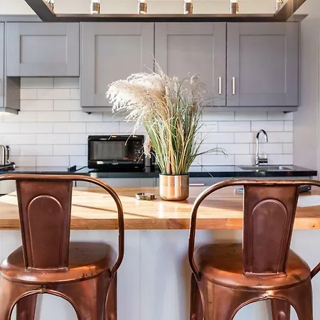 The Thoresby At Claremont Serviced Leeds (West Yorkshire)