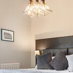 Apartament The Thoresby At Claremont Serviced